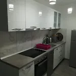 Ljubo * Σπλιτ