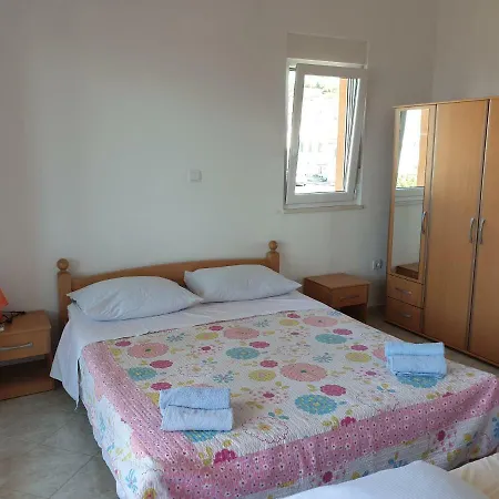 Ljubo Apartamento Split