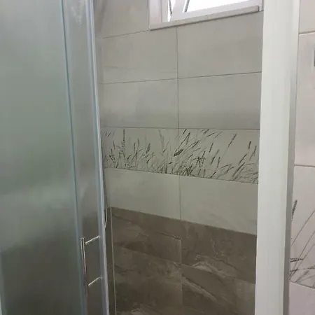 Ljubo Apartamento