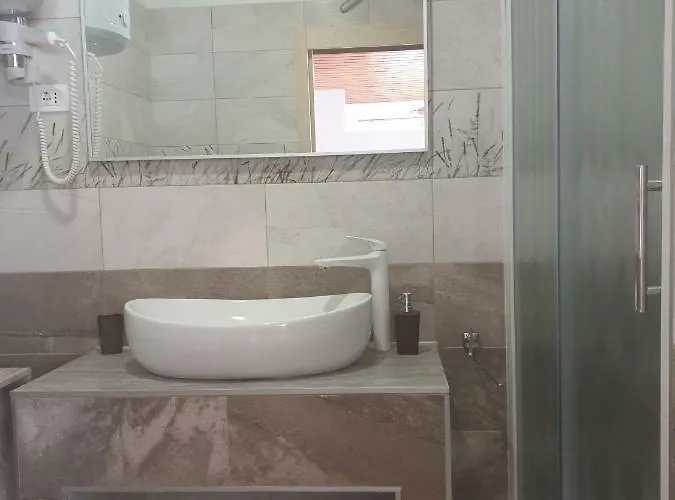 Ljubo Διαμέρισμα Σπλιτ