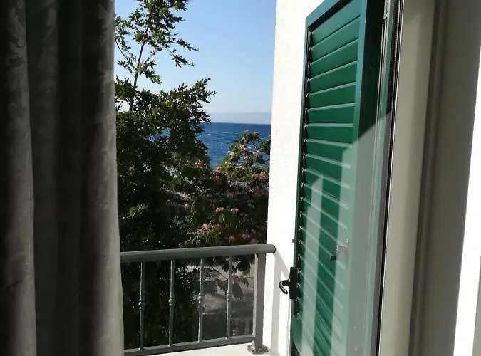 Ljubo Διαμέρισμα *