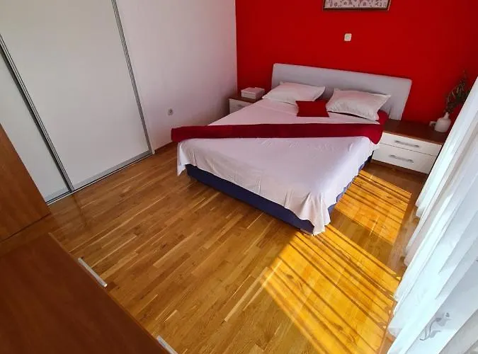 Lägenhet Ljubo Split